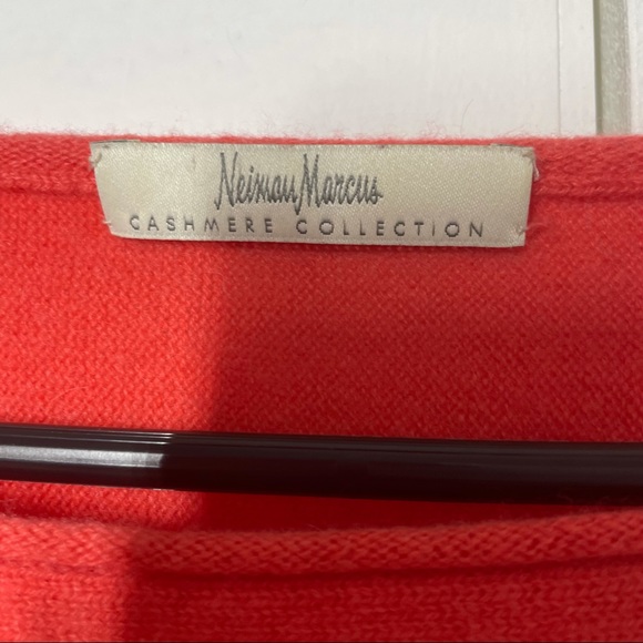 Neiman Marcus Neon Orange 100% Cashmere Long Sleeves High Low Sweater - Picture 12 of 12
